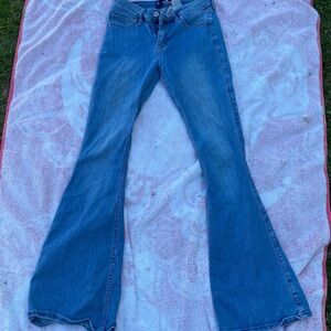 low rise light wash y2k flared hollister jeans